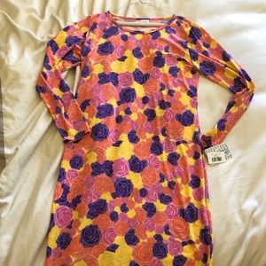 Lularoe Debbie (NWT)-Roses!